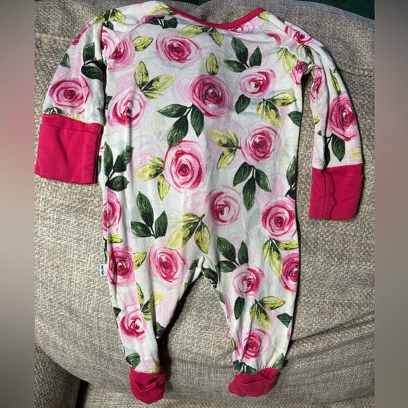 Little Sleepies OG Roses 🌹 - Picture 2 of 5